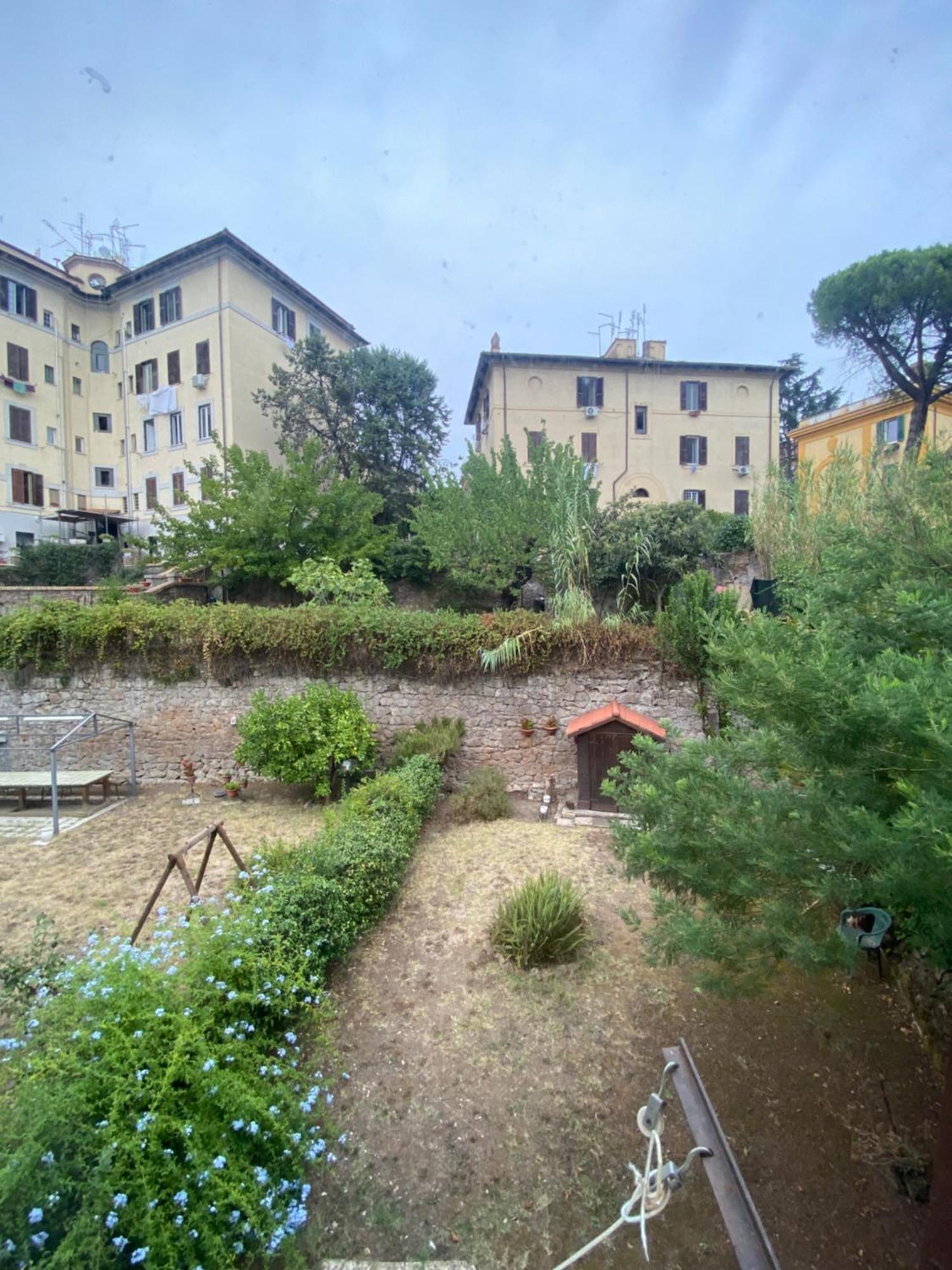 Apartamento A Casa Con Greta Roma Exterior foto